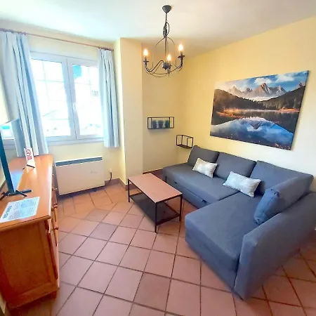 Plaza Andalucia Edificio Salvia 2-6 Pax *