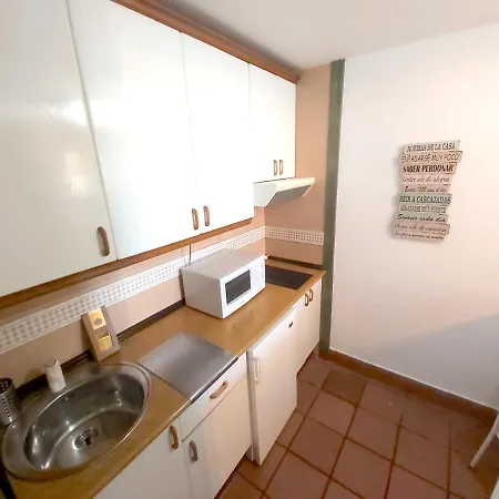 Plaza Andalucia Edificio Salvia 2-6 Pax *
