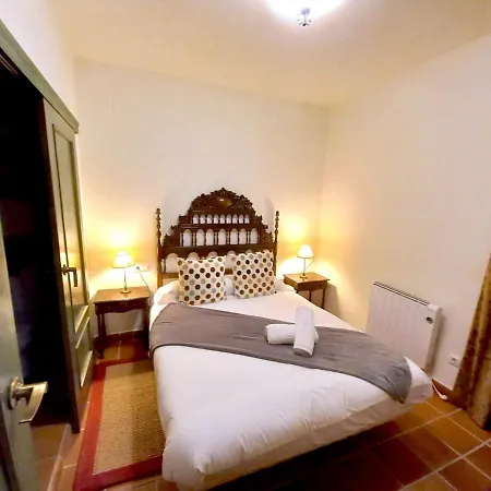 Plaza Andalucia Edificio Salvia 2-6 Pax * Monachil